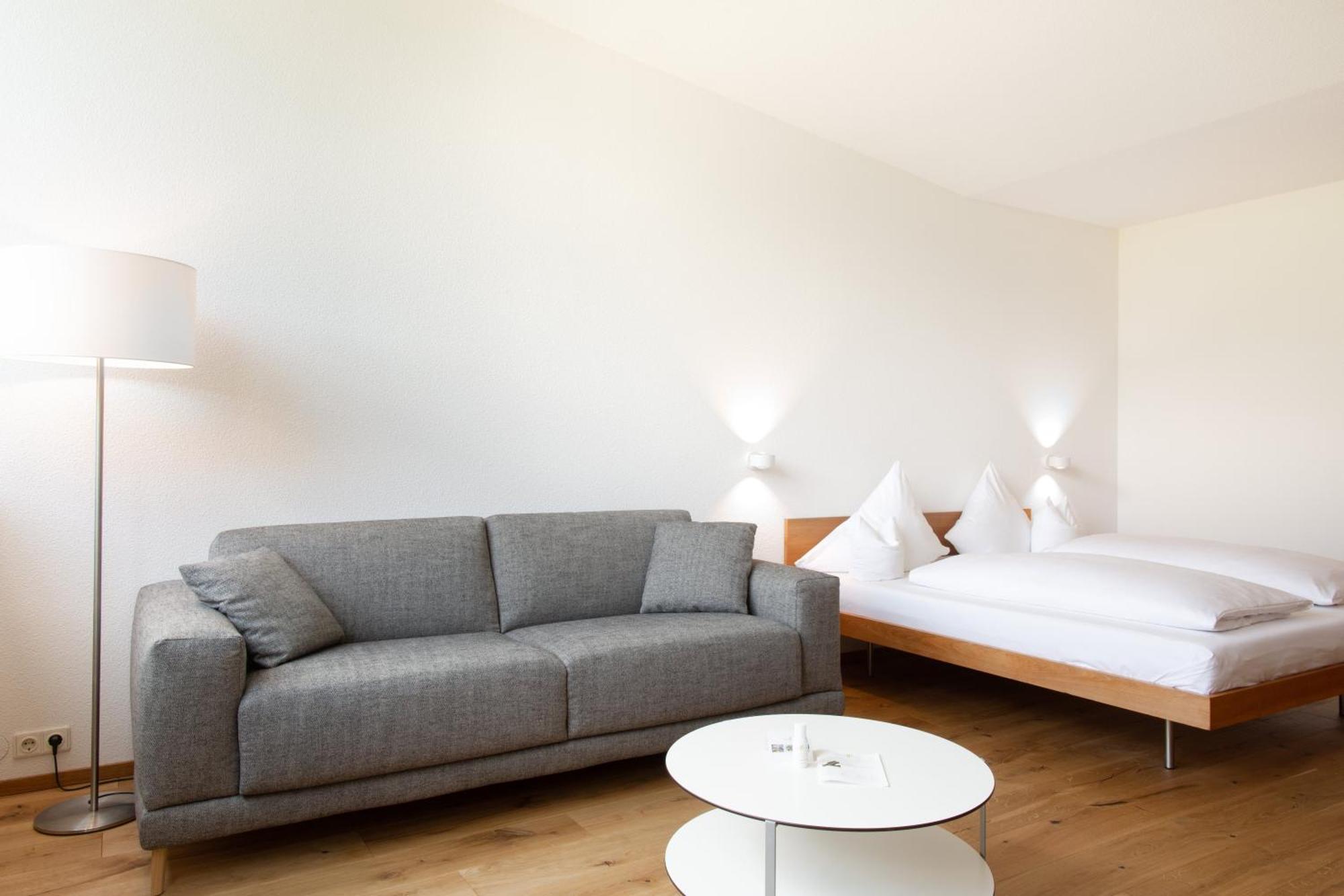 Hotel Krone In Au Au (Vorarlberg) ภายนอก รูปภาพ