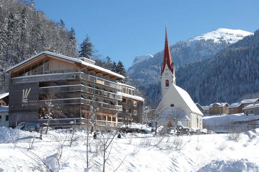 Hotel Krone In Au Au (Vorarlberg) ภายนอก รูปภาพ