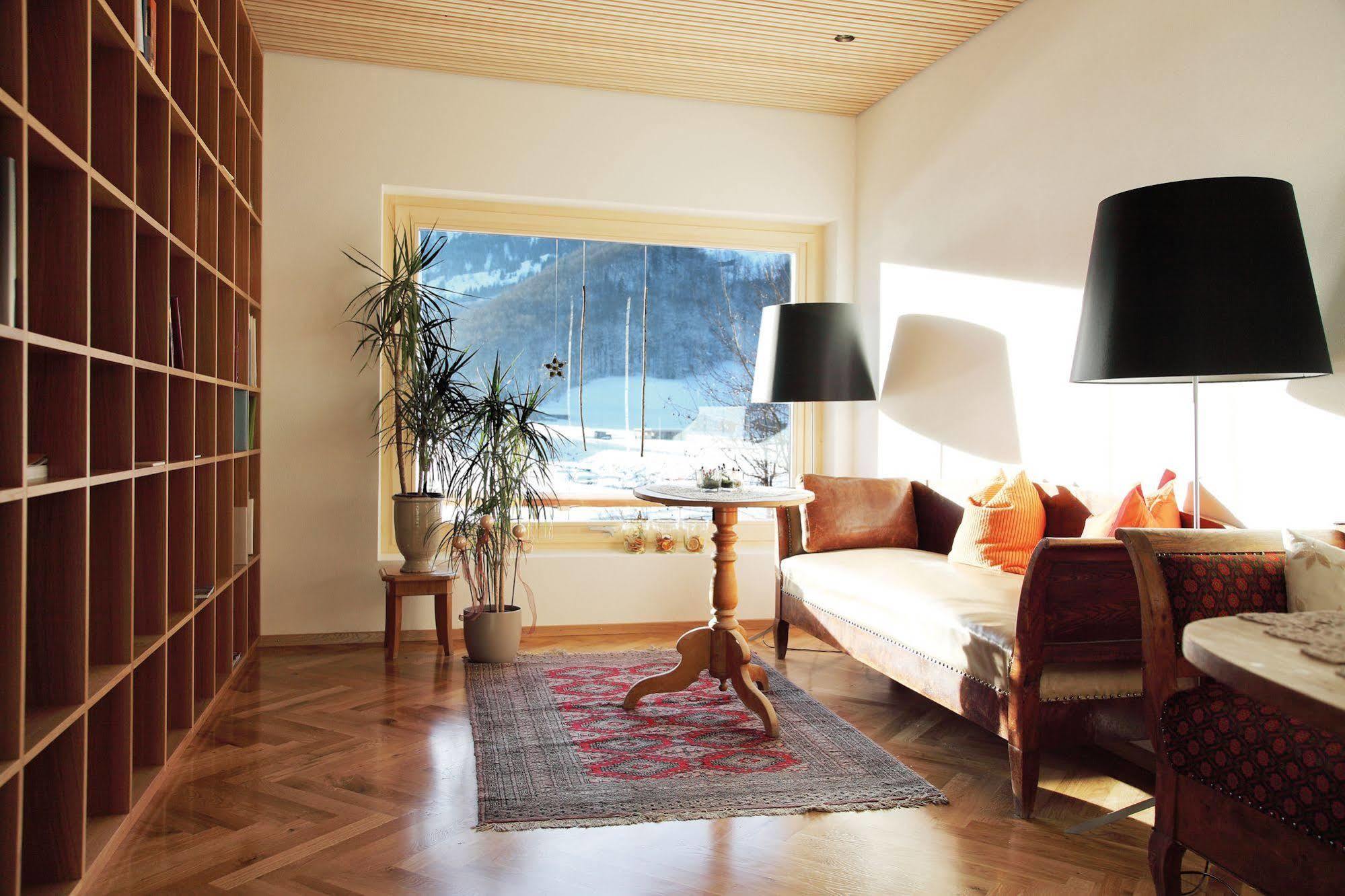 Hotel Krone In Au Au (Vorarlberg) ภายนอก รูปภาพ