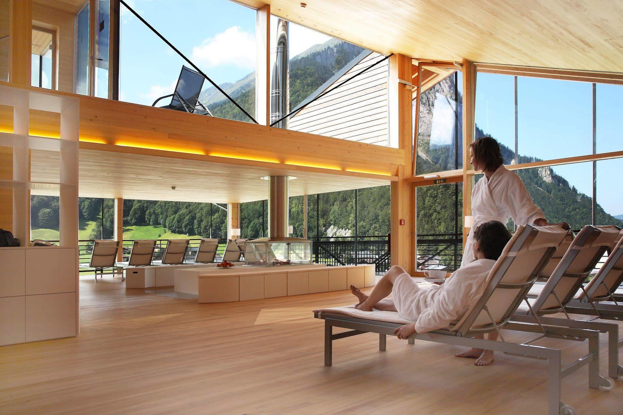 Hotel Krone In Au Au (Vorarlberg) ภายนอก รูปภาพ