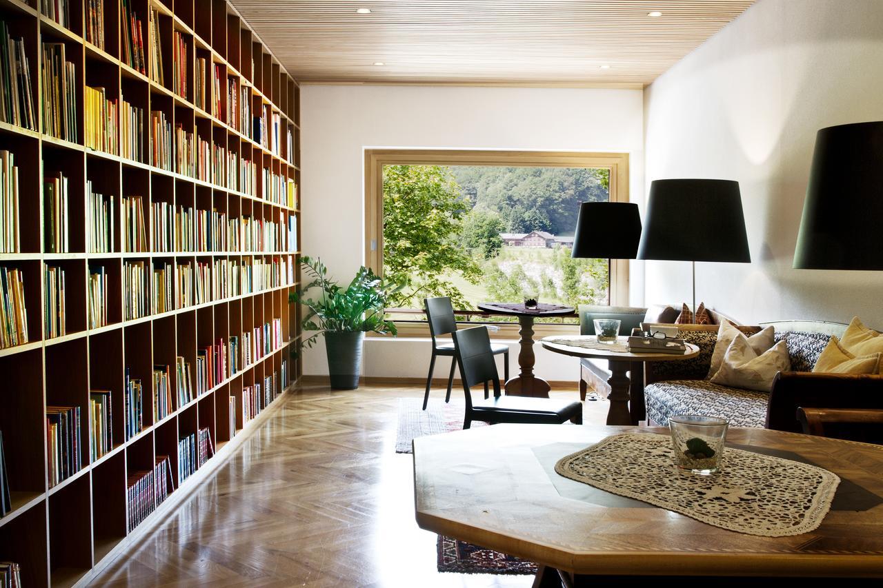 Hotel Krone In Au Au (Vorarlberg) ภายนอก รูปภาพ